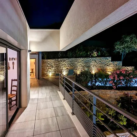 Villa Lone Star Riviera - 5 Minutes Walk To The